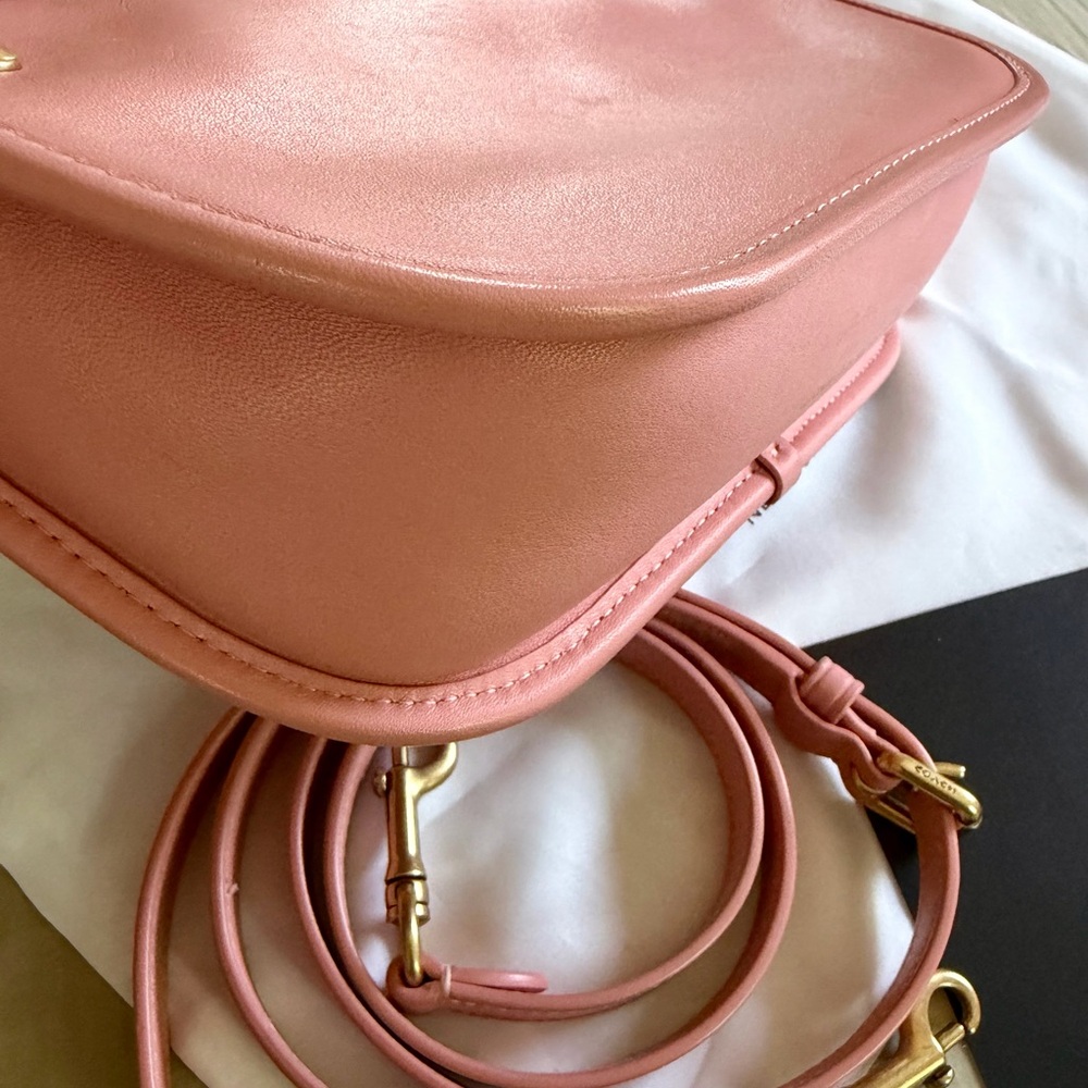 SOLD — Coach Swinger Leather Shoulder Bag in Candy Pink - Picture 3 of 10